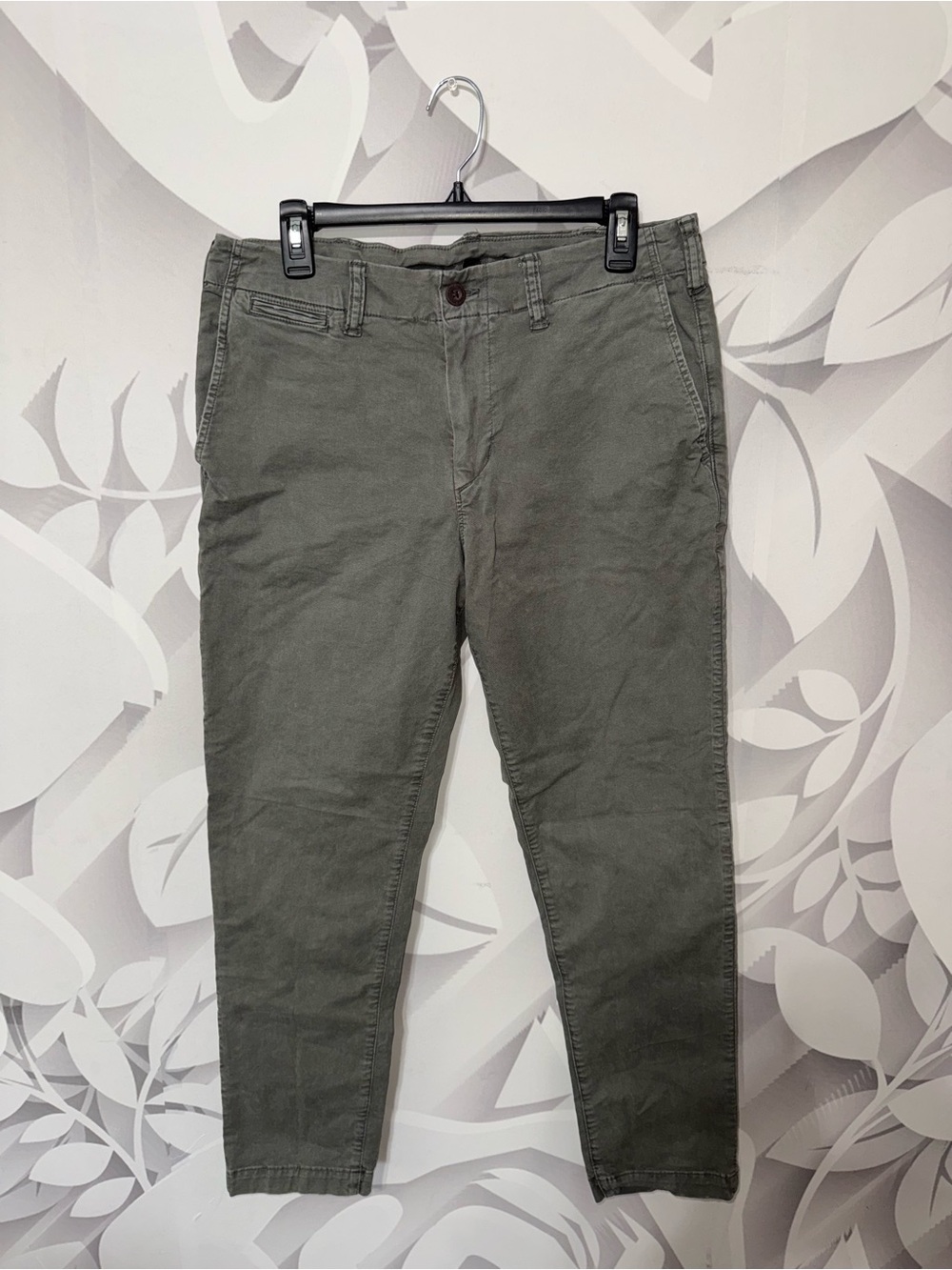 American Eagle Men’s Slim Chino Pants Size 32x30